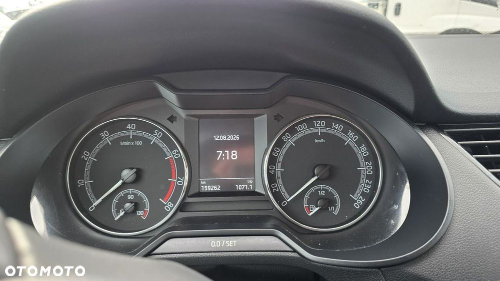 Skoda Octavia - 10