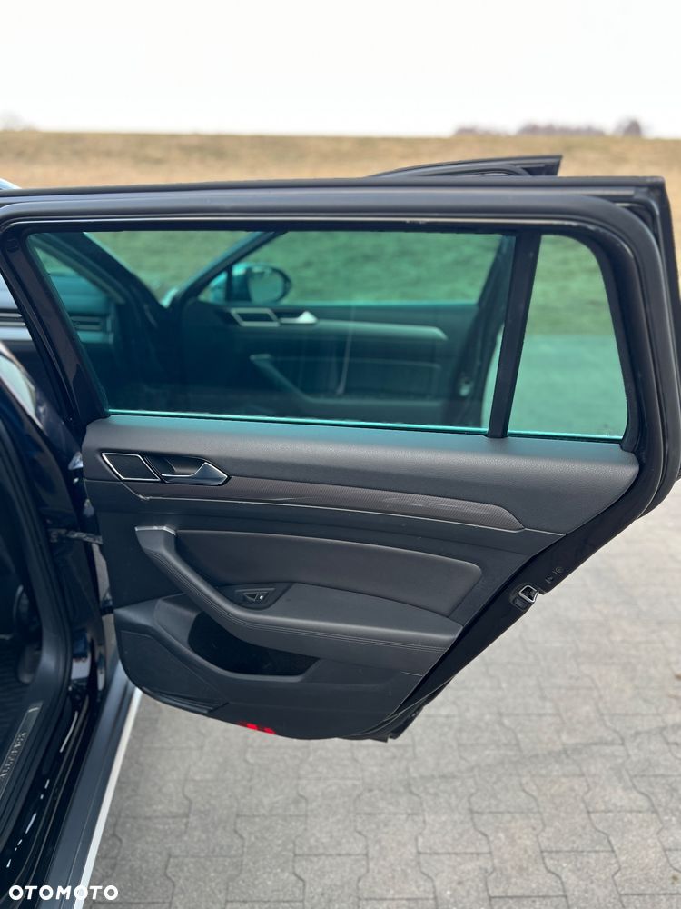 Volkswagen Passat Alltrack - 22