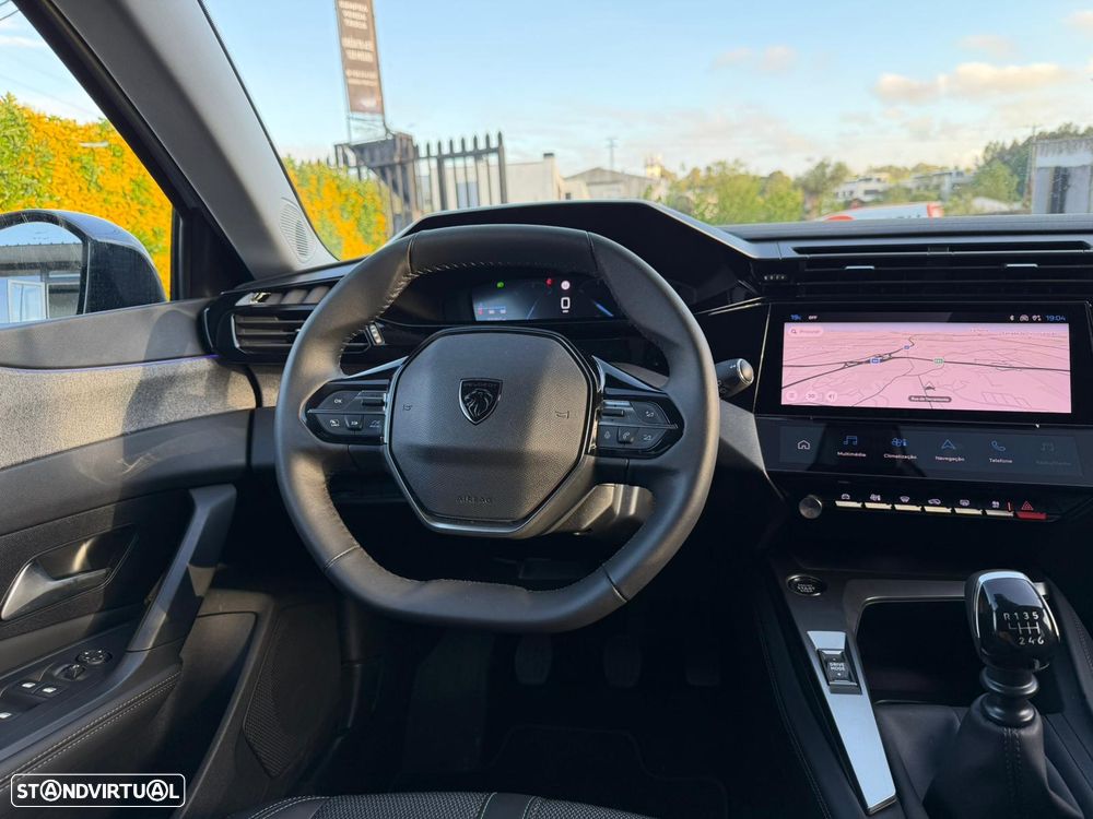 Peugeot 308 1.2 PureTech Allure - 13