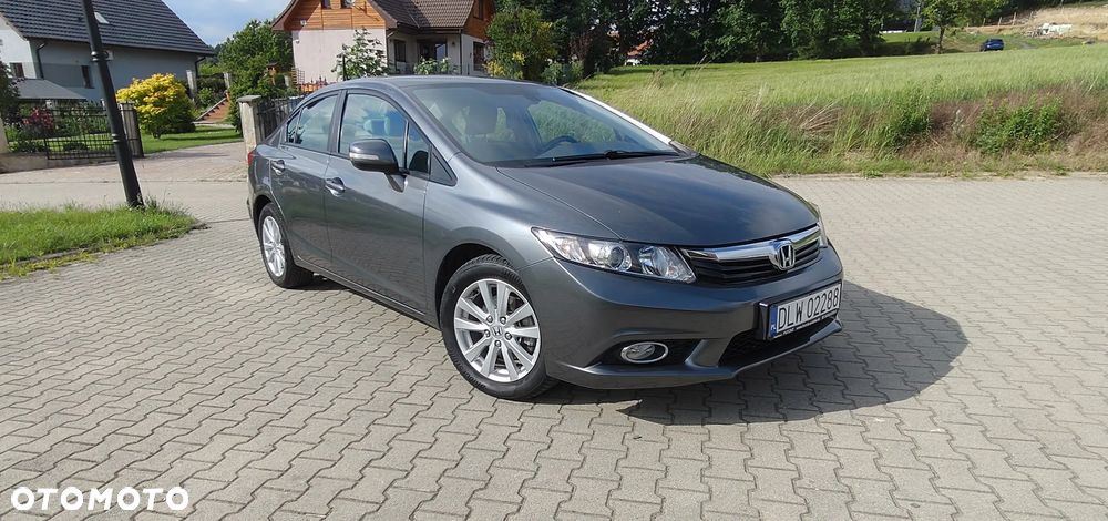 Honda Civic 1.8 i-VTEC Comfort - 1