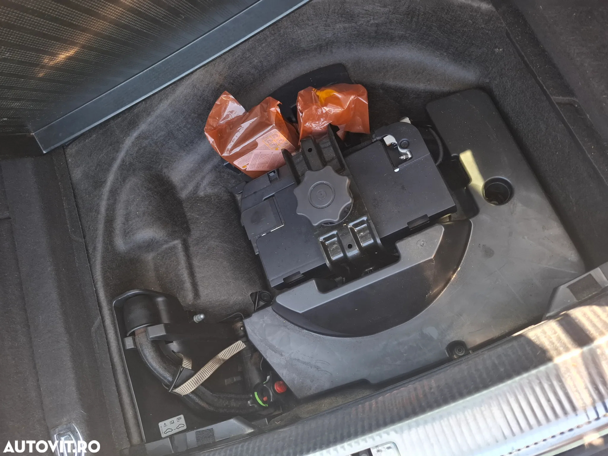 Audi A4 Avant 2.0 TDI e DPF S line Sportpaket - 25