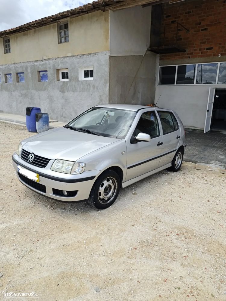 VW Polo - 2