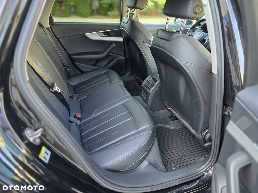 Audi A4 Avant - 16