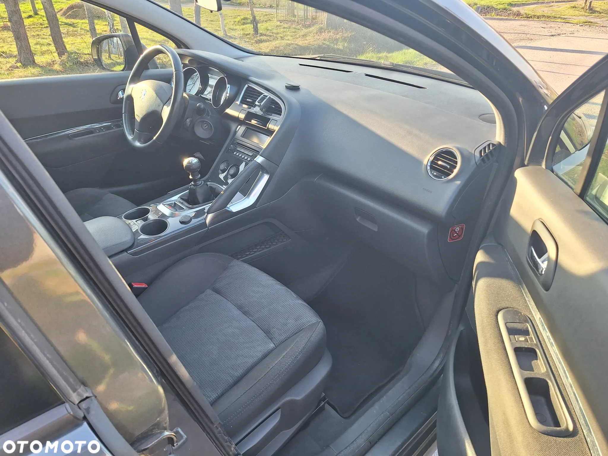 Peugeot 3008 1.6 THP Active - 12