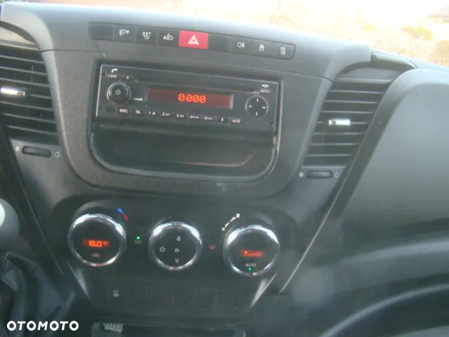 Iveco DAILY 50 C 17 3.0TDI WYWROTKA 4.70M 3.5T KLIMATRONIK - 28