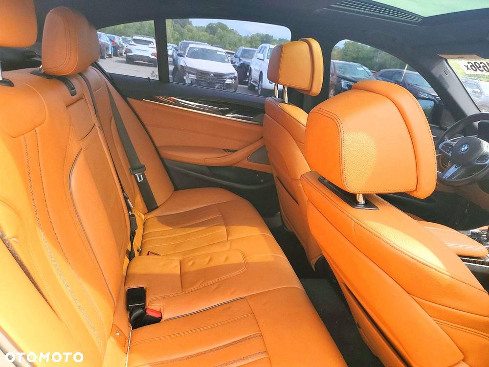 BMW Seria 5 540i xDrive M Sport sport - 9