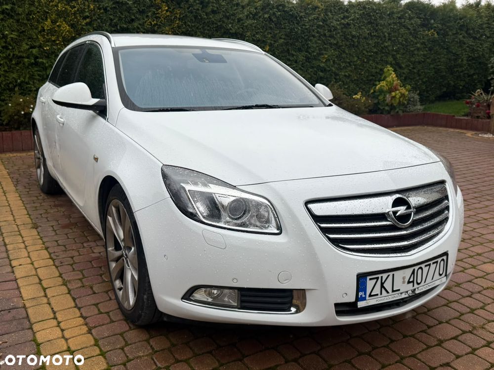 Opel Insignia 2.0 T Cosmo - 4
