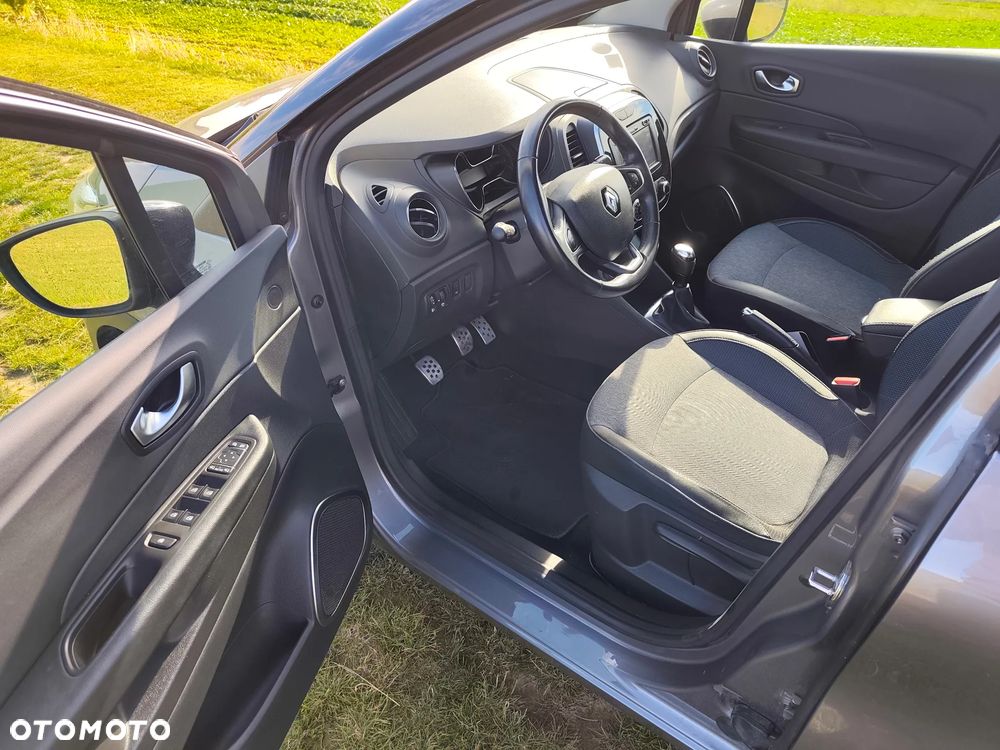 Renault Captur - 14