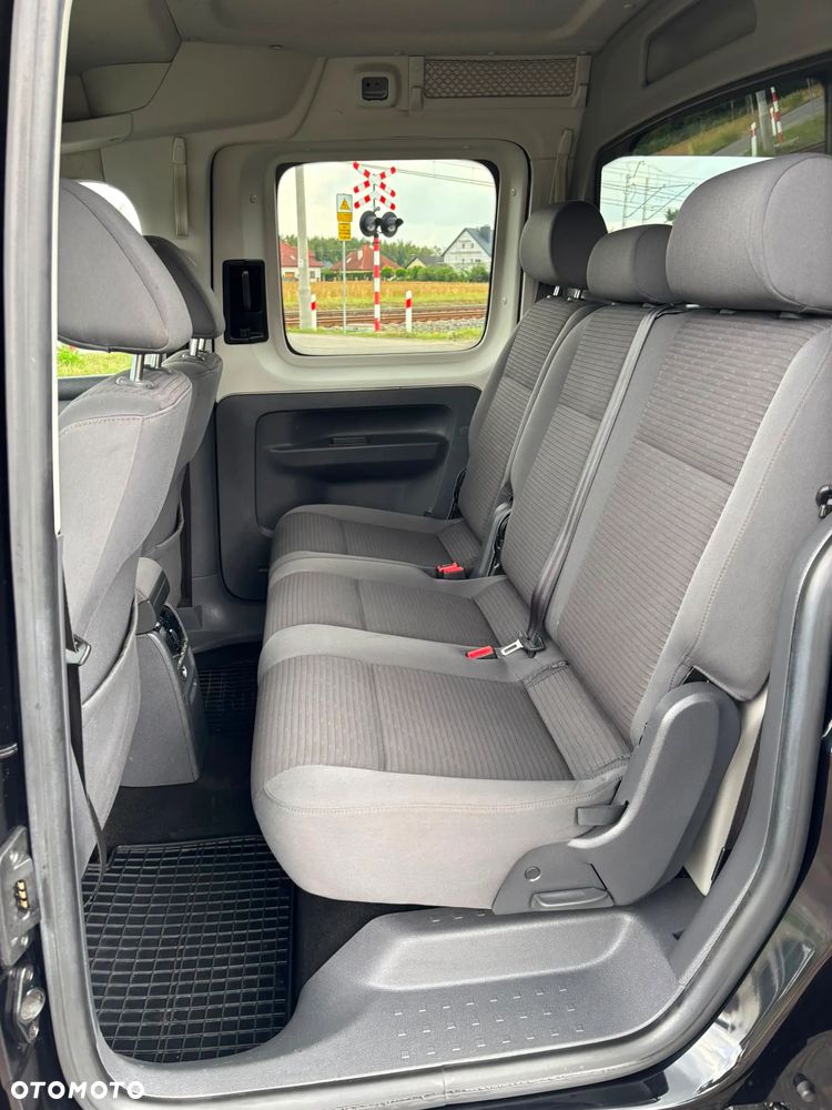 Volkswagen Caddy Maxi Highline - 18