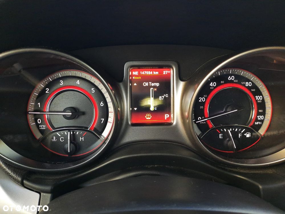 Dodge Journey - 10