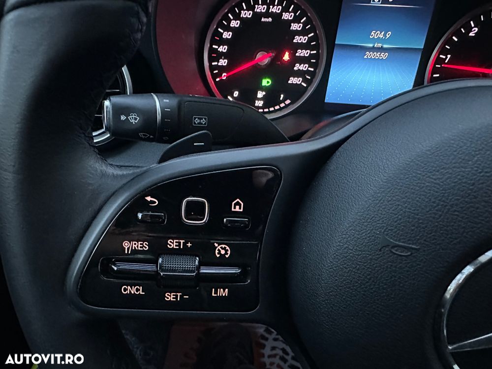 Mercedes-Benz C 220 d 4MATIC 9G-TRONIC - 13