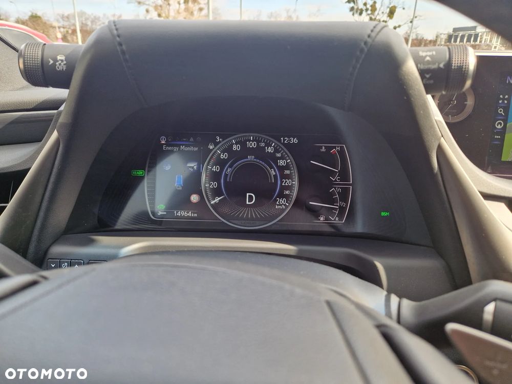 Lexus ES - 9