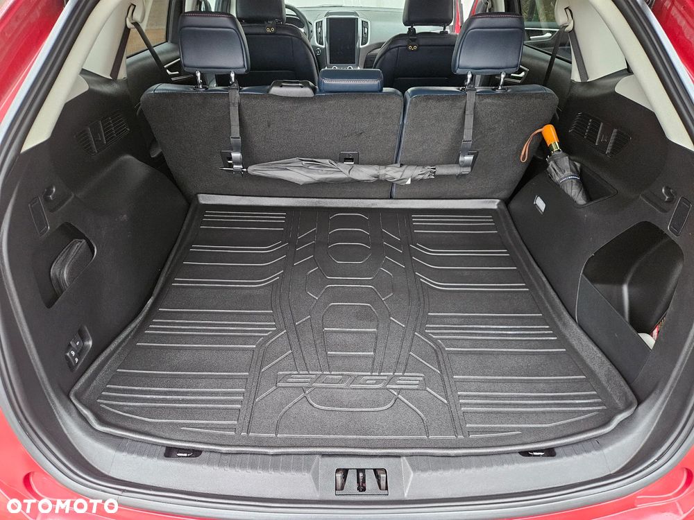 Ford Edge - 19