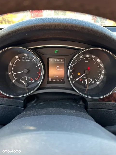 Skoda Superb 2.0 TSI Elegance DSG - 11