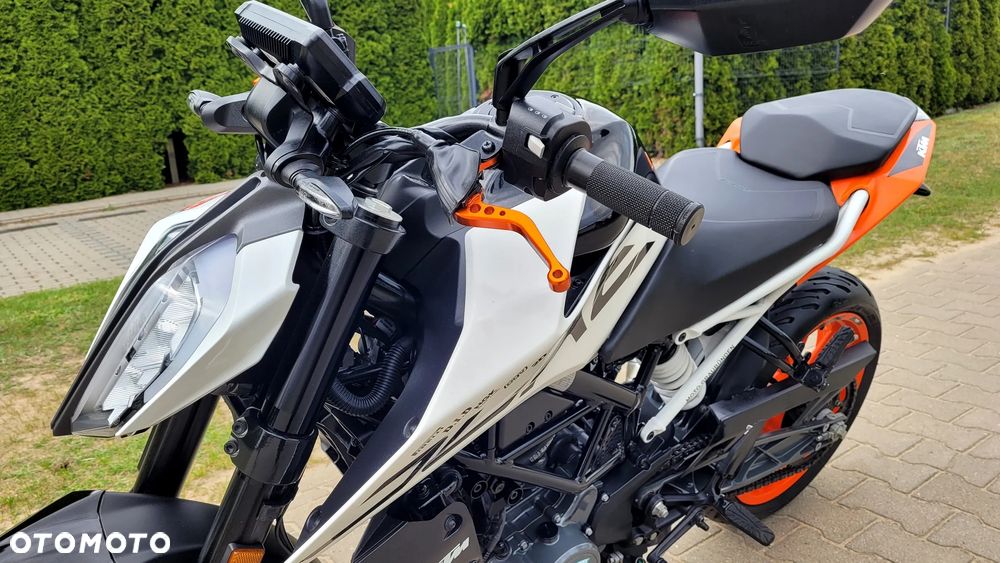 KTM Duke 125 - 31