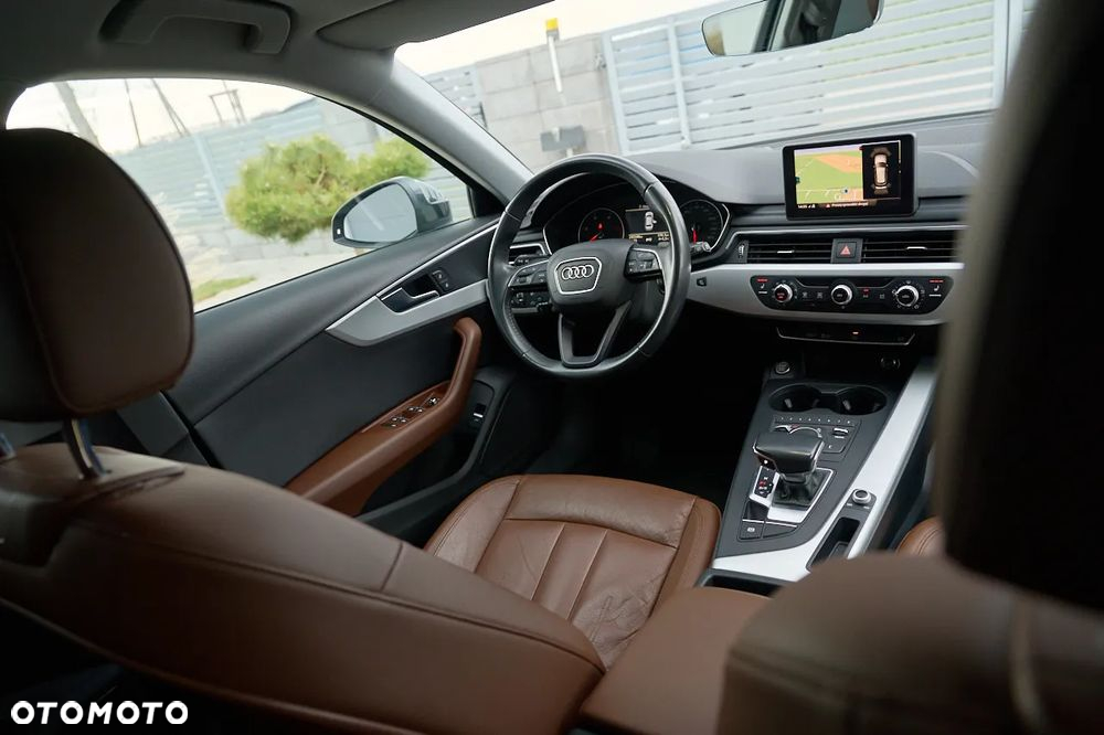 Audi A4 2.0 TDI Design S tronic - 30