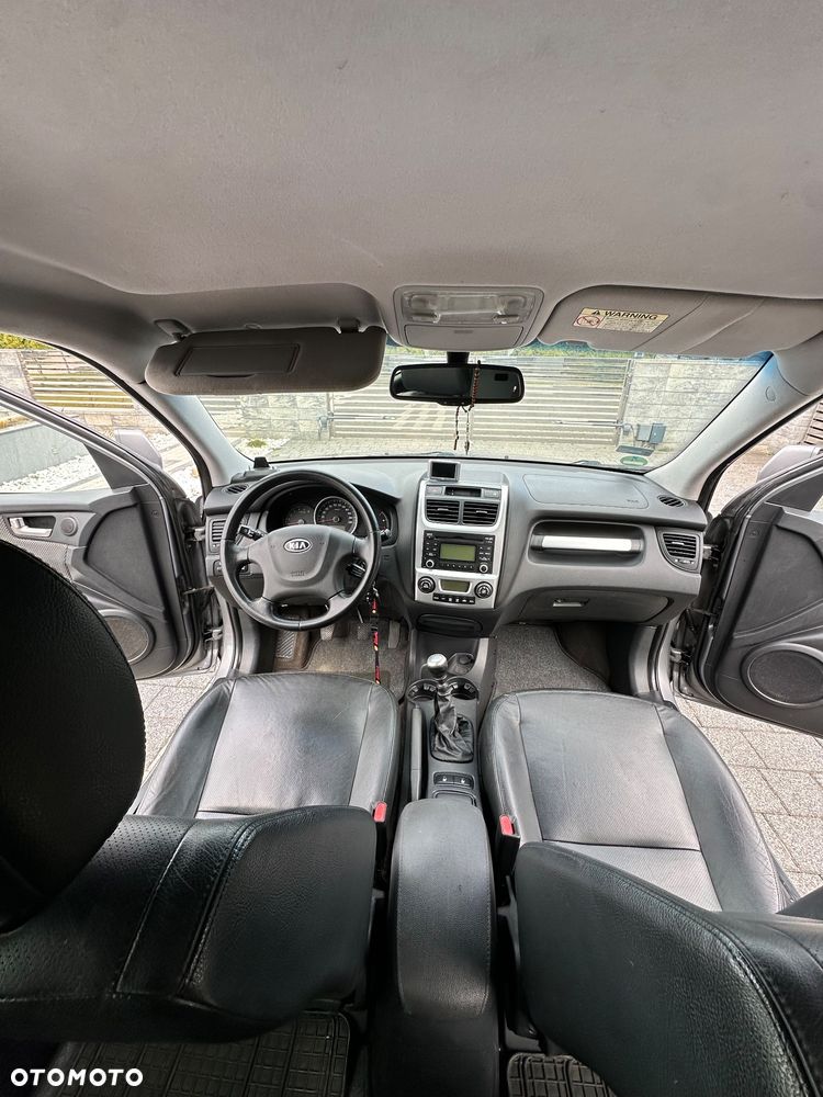 Kia Sportage 2.0 d Tour 2WD - 10
