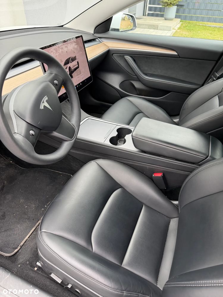 Tesla Model 3 Standard Hinterradantrieb - 5