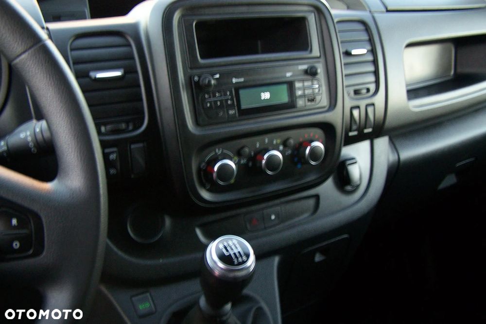 Renault Trafic - 9