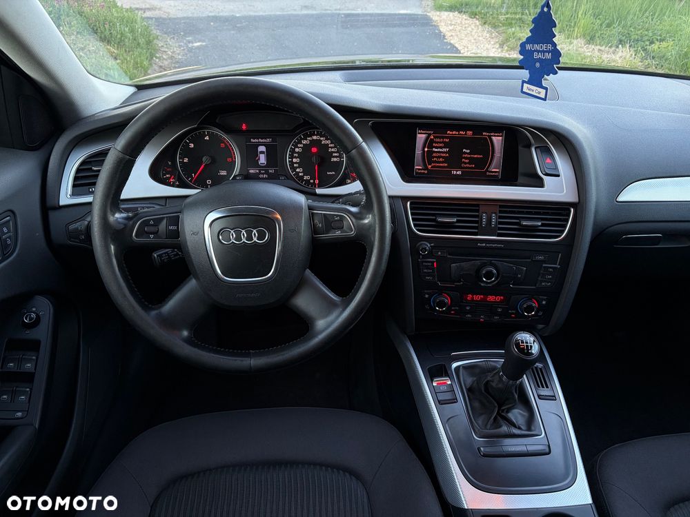 Audi A4 Avant 2.0 TDI DPF Attraction - 3