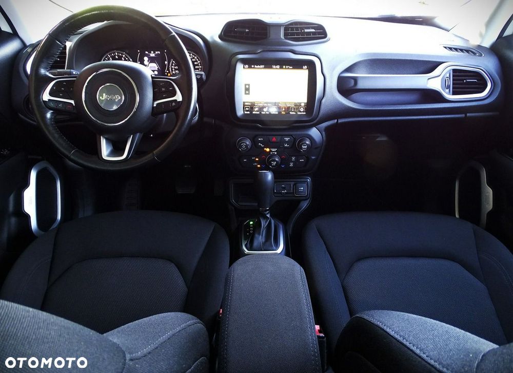 Jeep Renegade - 26