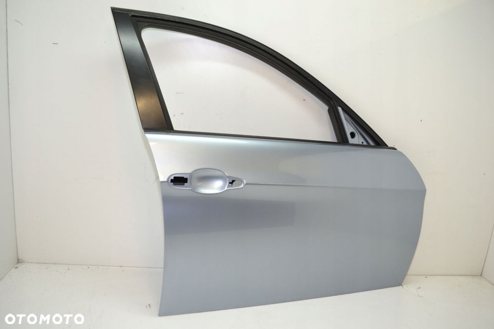 BMW E90 E91 LIFT DRZWI PRAWY PRZÓD BLUEWATER - 2