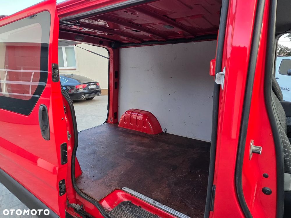 Opel Vivaro - 13