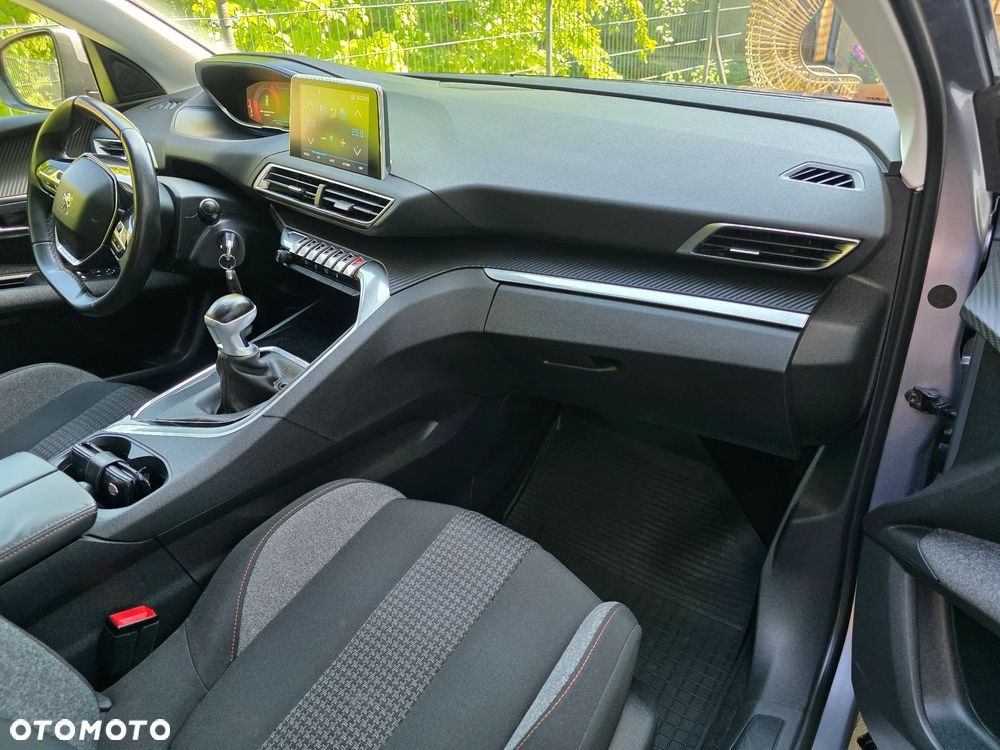 Peugeot 3008 HDi FAP 115 Allure - 9