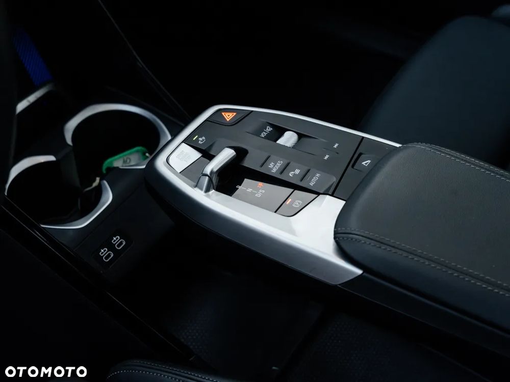 BMW X2 - 11