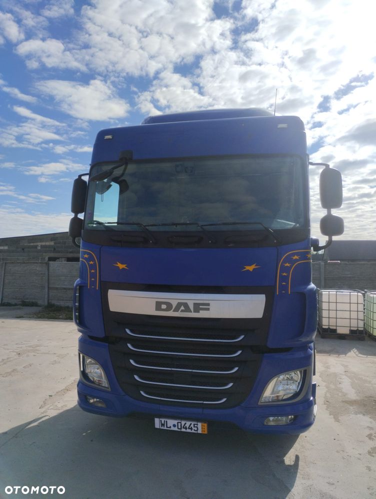 DAF FAR XF - 3