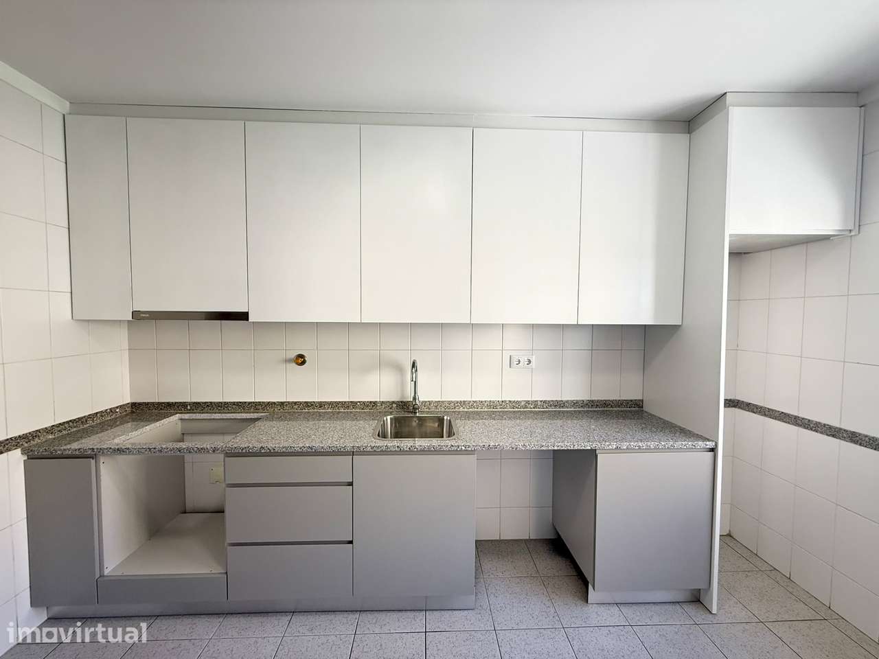 Apartamento T3 Venda em Brufe,Vila Nova de Famalicão - Grande imagem: 2/20