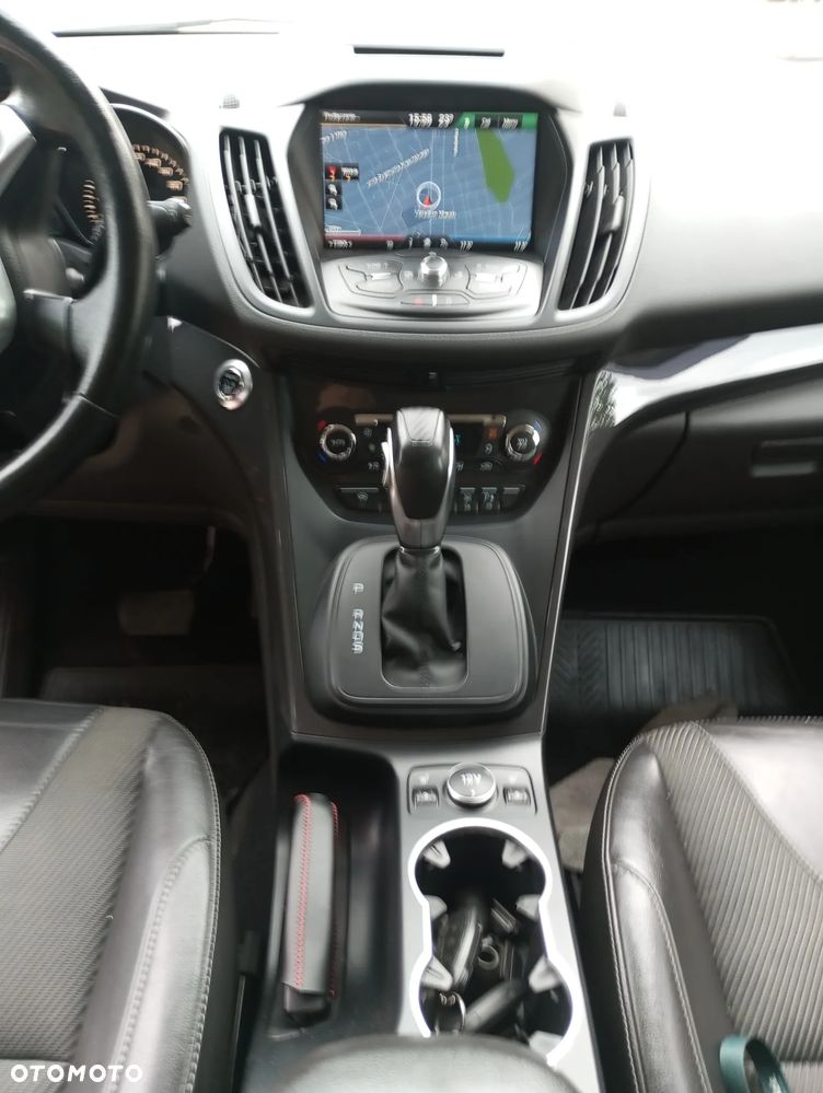 Ford Kuga 2.0 TDCi 4WD Titanium - 22