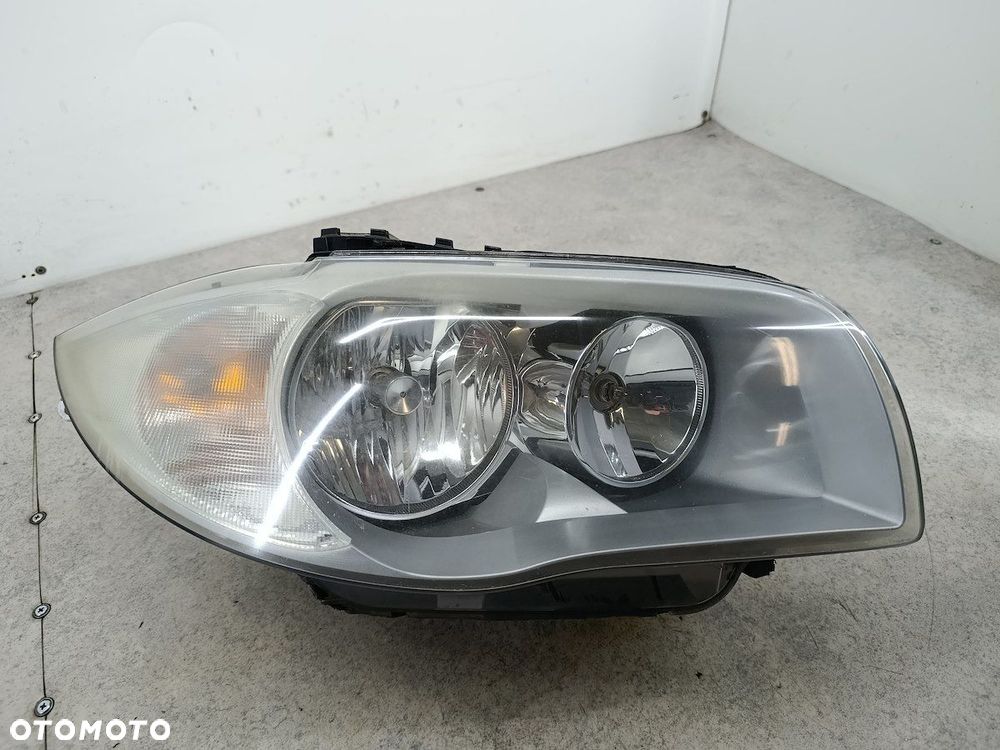 LAMPA PRZÓD PRAWA BMW 1 E87 6924488 89310941  VALEO - 1