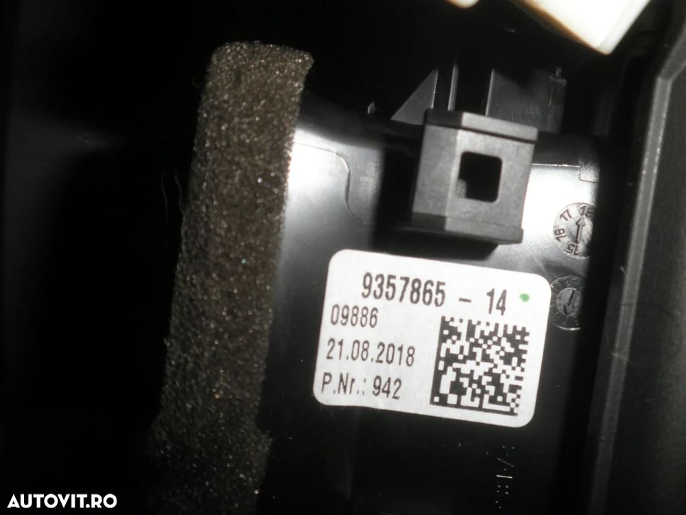 Grile ventilatie spate BMW Seria 5 G30 G31 9357865 - 3