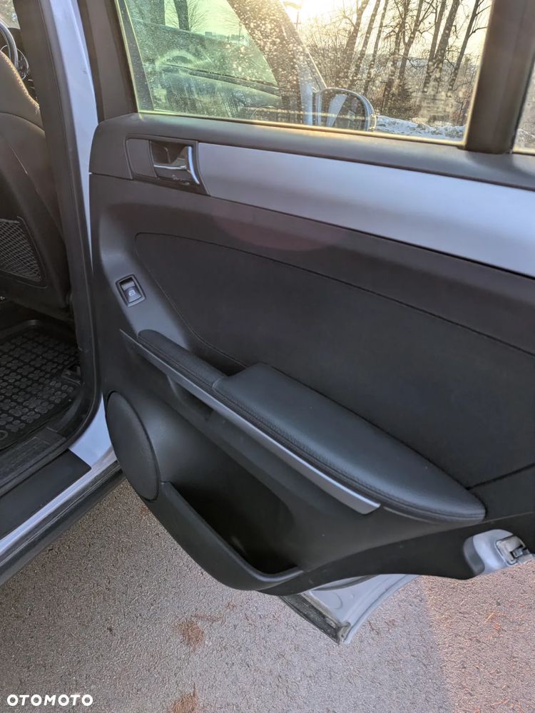 Mercedes-Benz ML 320 CDI 4-Matic - 18