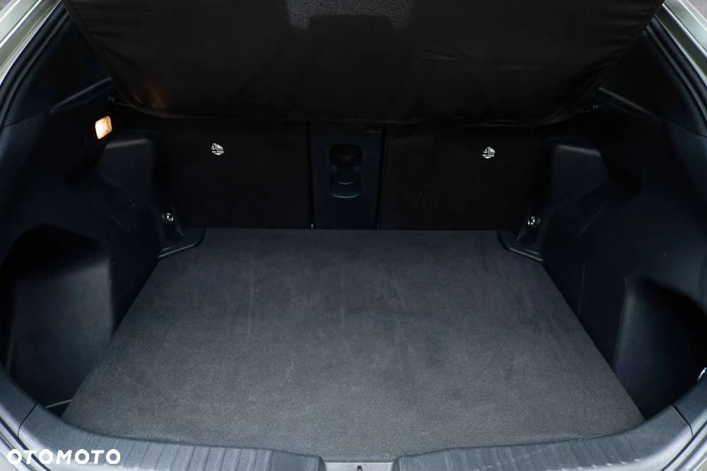 Toyota Yaris Cross - 16