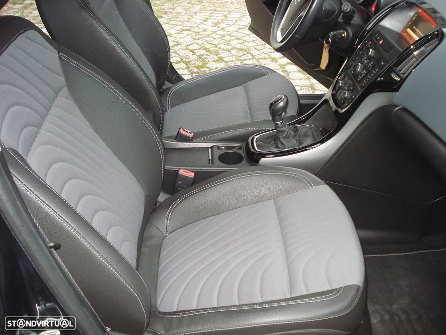 Opel Astra Sports Tourer 1.6 CDTi Cosmo S/S - 19