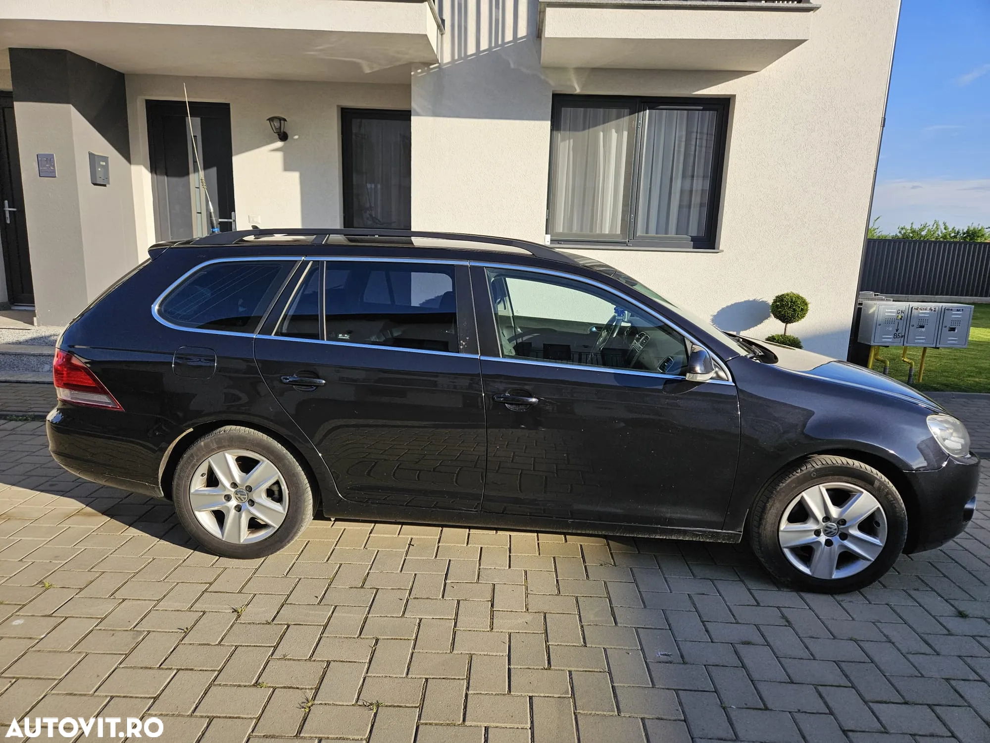 Volkswagen Golf Variant 2.0 TDI Comfortline DPF - 3