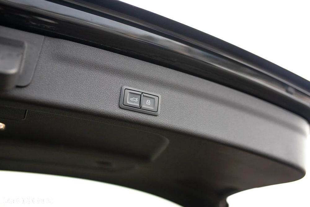 Audi A6 Avant 2.0 TDI ultra S tronic - 26