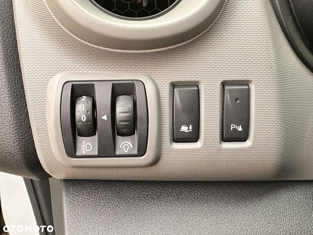 Renault TRAFIC - 14