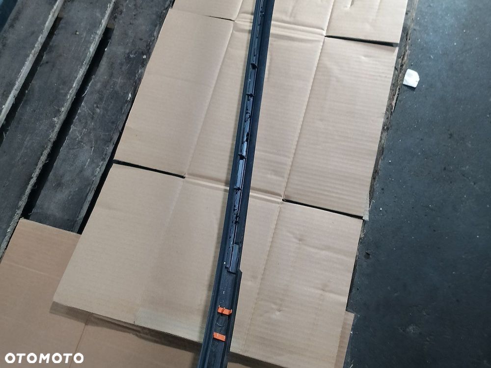 LISTWA DACHOWA PRAWA MAYBACH X222 A2226900862 183U LIMUZYNA - 9