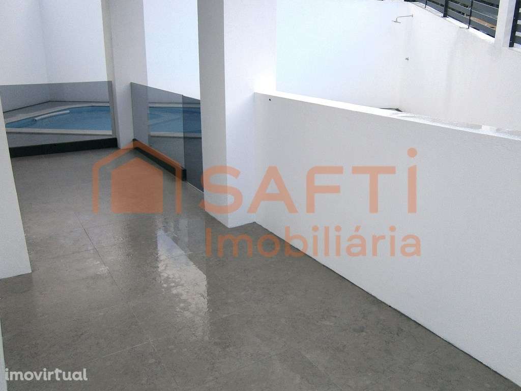 Excelente Moradia Nova à venda em Alverca do Ribatejo - Grande imagem: 2/32