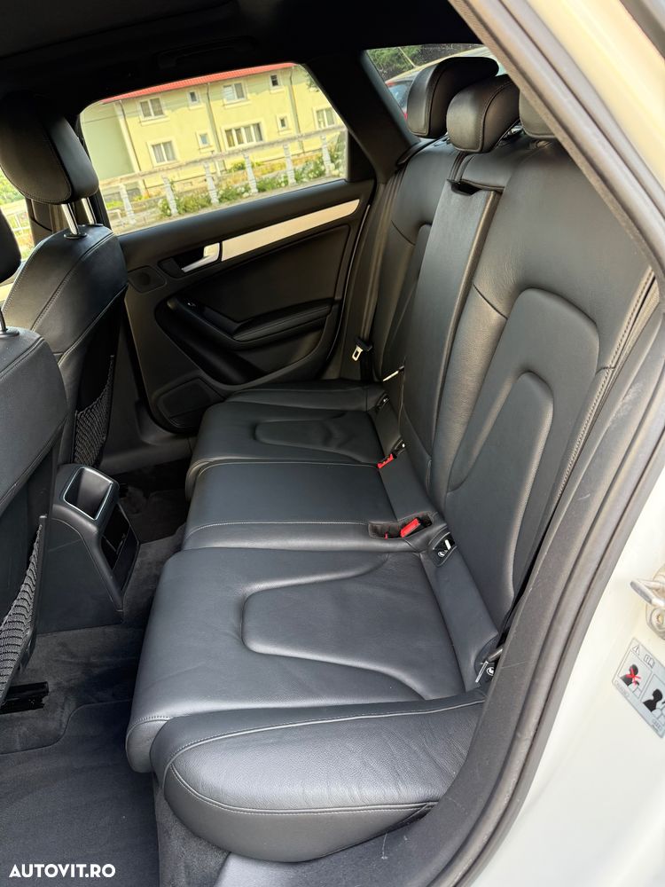 Audi A4 Avant 2.0 TDI DPF multitronic S line Sportpaket (plus) - 22