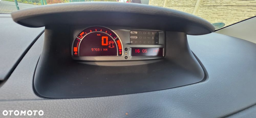 Renault Modus - 19