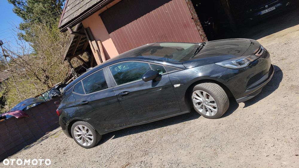 Opel Astra 2017 rok 1.6 diesel nowy rozrząd - 1