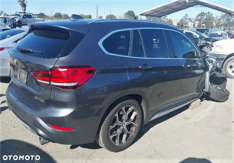 BMW X1 - 3