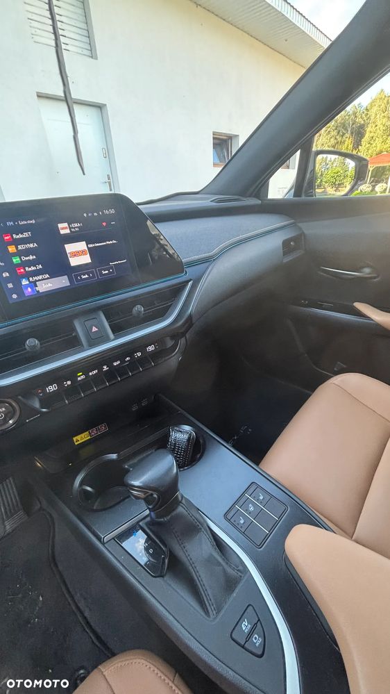 Lexus UX 250h GPF F Sport Design 2WD - 13