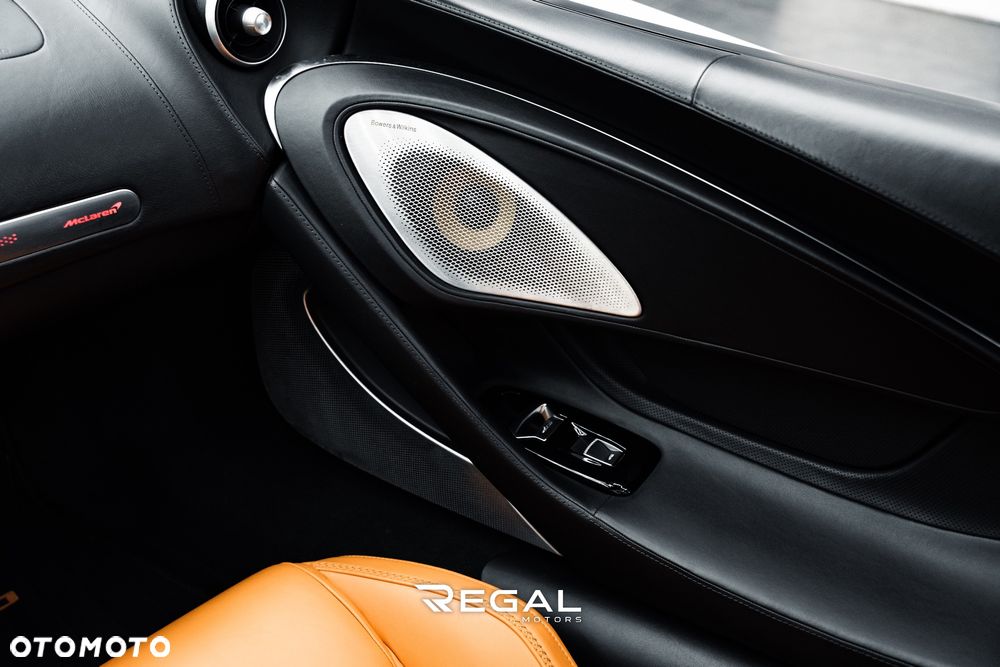 McLaren GT Standard - 31