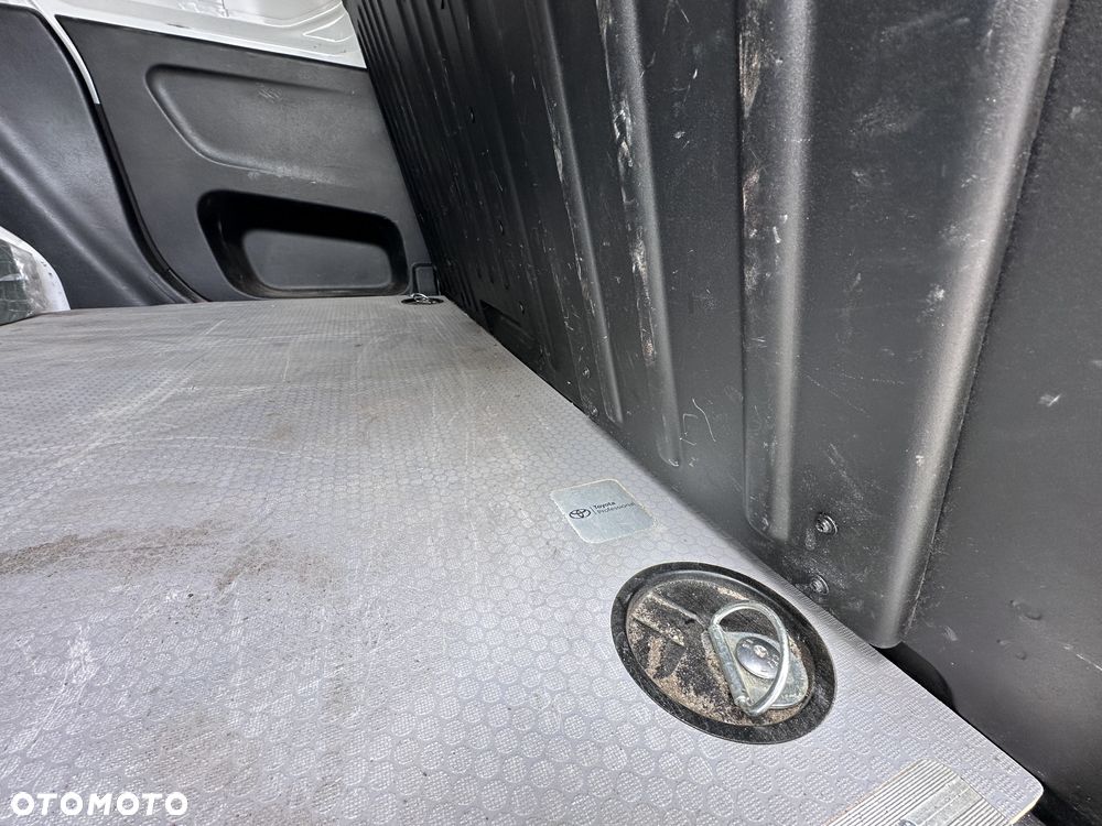 Toyota Proace city - 6