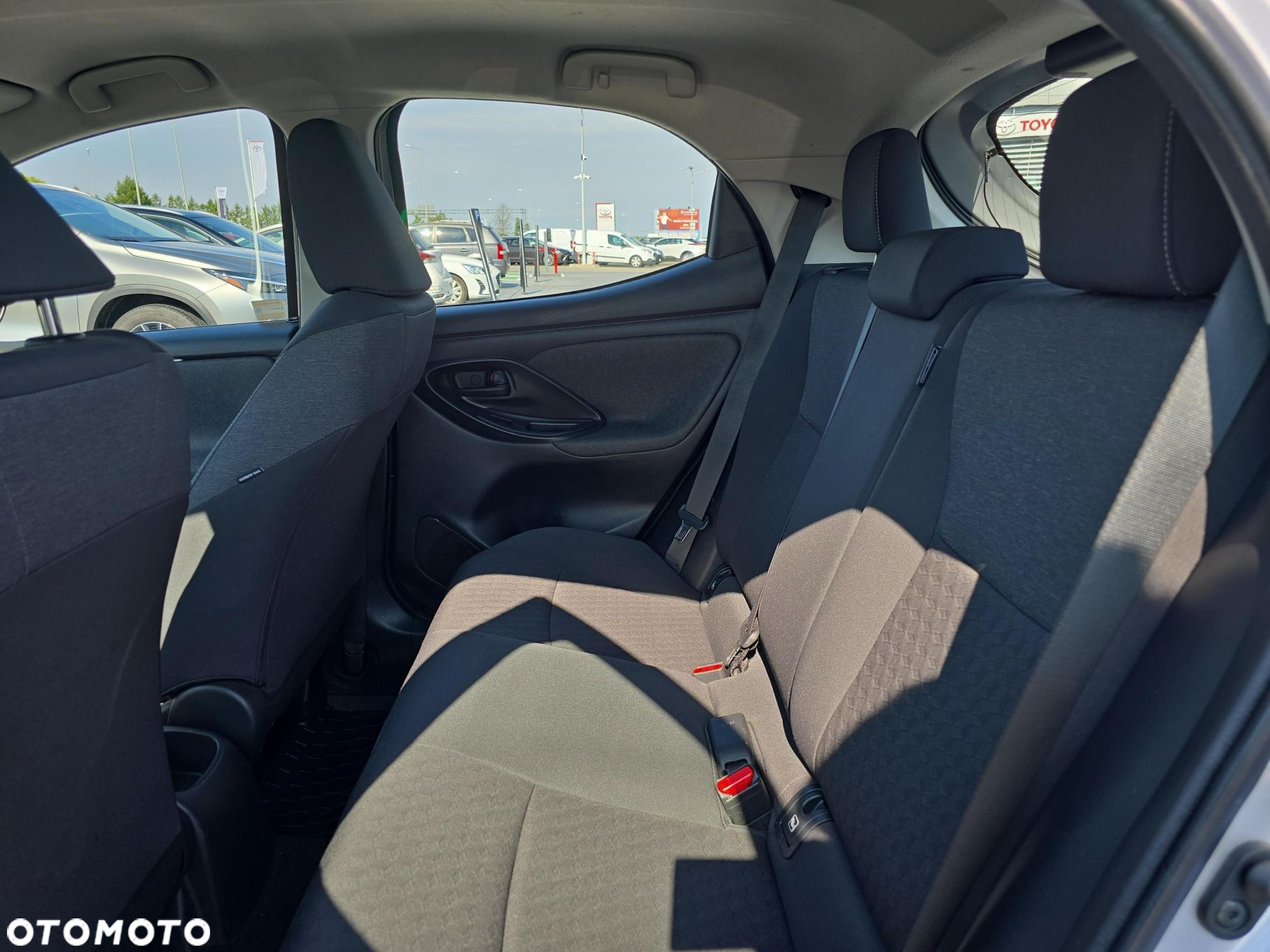 Toyota Yaris - 14